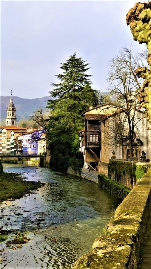 Abaraxka Hostel Disfruta La Via Verde Del Urola Hasta La Playa - Naturaleza Montanas Y Riqueza Cultural Аскойтиа Экстерьер фото