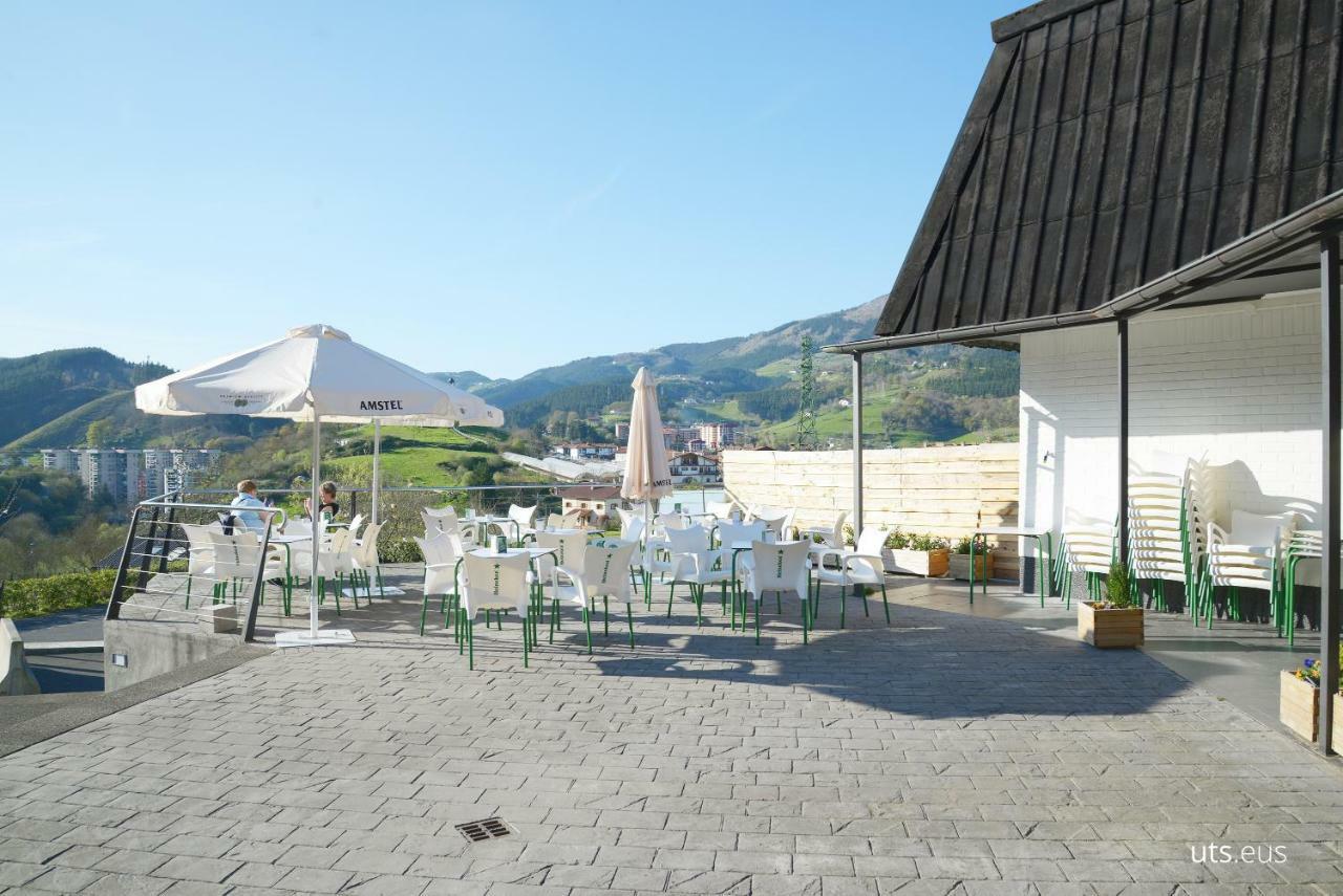 Abaraxka Hostel Disfruta La Via Verde Del Urola Hasta La Playa - Naturaleza Montanas Y Riqueza Cultural Аскойтиа Экстерьер фото
